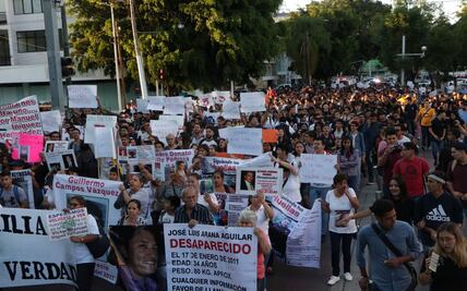 “Vivos se los llevaron…”: marchan madres de cientos de desaparecidos