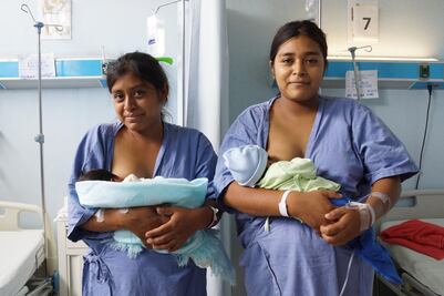 Hospital Civil busca derribar tabúes y miedos sobre la lactancia materna