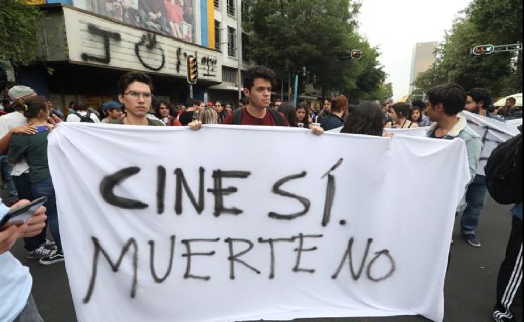 Concluye movilización de estudiantes en Segob; acuerdan dar pliego petitorio