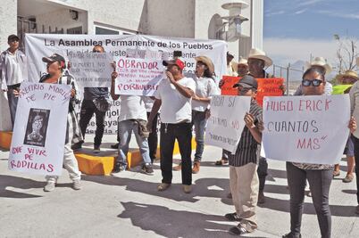 AMLO no cumple 8  de 9  promesas a comunidades