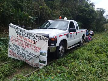 Por tercer día, campesinos mixes de 3 municipios de Oaxaca protestan contra el Corredor Interoceánico