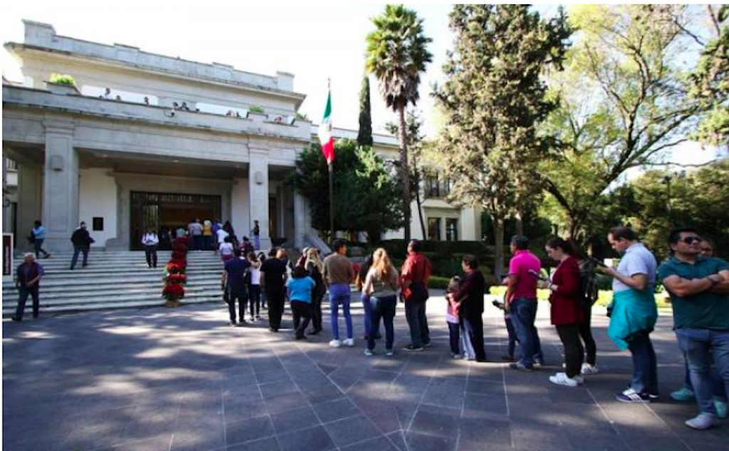 Registran 15 mil asistentes a Los Pinos en primer día como espacio público