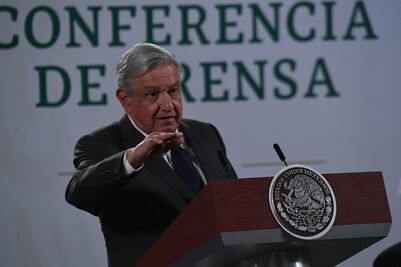 Autoriza AMLO que gobiernos estatales e IP compren vacunas