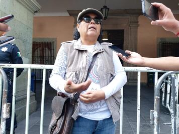 Periodista exige justicia por agresión que sufrió a manos de pobladores de Teopoxco