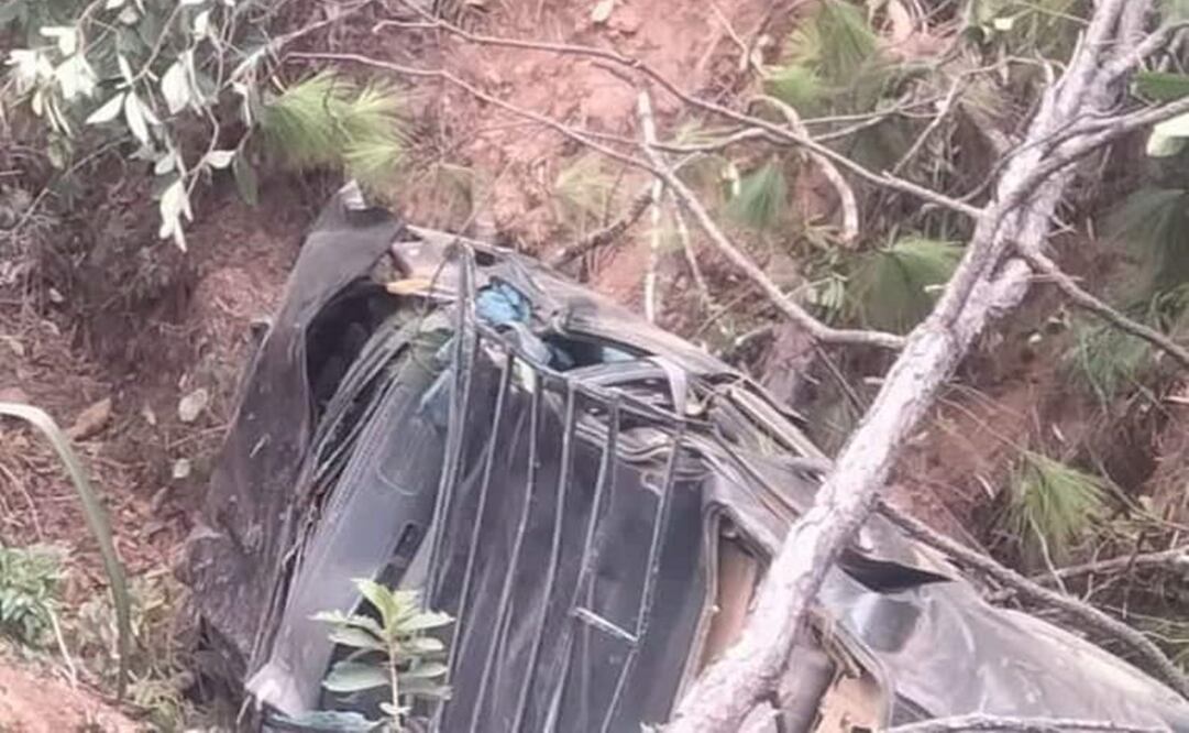 Mueren 3 jugadoras de equipo de basquetbol en accidente automovilístico en la Mixteca de Oaxaca. Foto: Especial