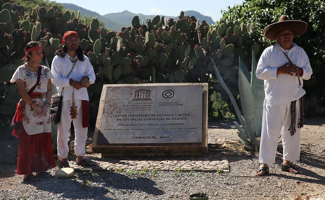 Comunidades del Valle de Tlacolula, Oaxaca, honran a sus ancestros en el Festival Laniro. Foto: Edwin Hernández.