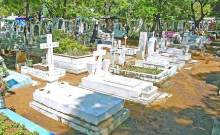 Se suspenden visitas a panteones capitalinos hasta transitar a verde en semáforo de Covid-19