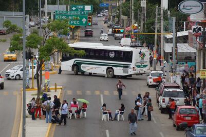 Ayuntamientos de Oaxaca serían responsables de aplicar ley antibloqueos