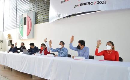 Reciclaje de personajes y viejos cuadros, la apuesta del PRI en Oaxaca para diputados federales