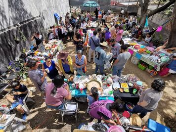 Realizan bazar de productos artesanales hechos por mujeres en Oaxaca