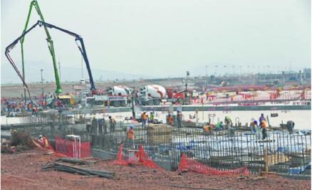 Gobierno lanzará oferta de recompra de bonos del NAIM; continuarán las obras