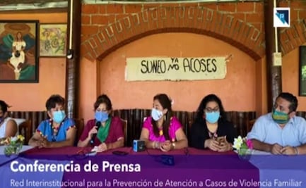 Titulares de Segego y SMO se reúnen con docente despedida de la Unistmo tras acompañar alumnas