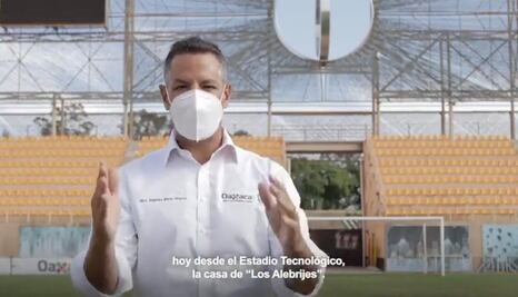 Reto de usar cubrebocas 40 días está funcionando: Murat;  hoy sólo se registró un deceso por Covid