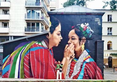 Pintor triqui lleva su arte por Europa