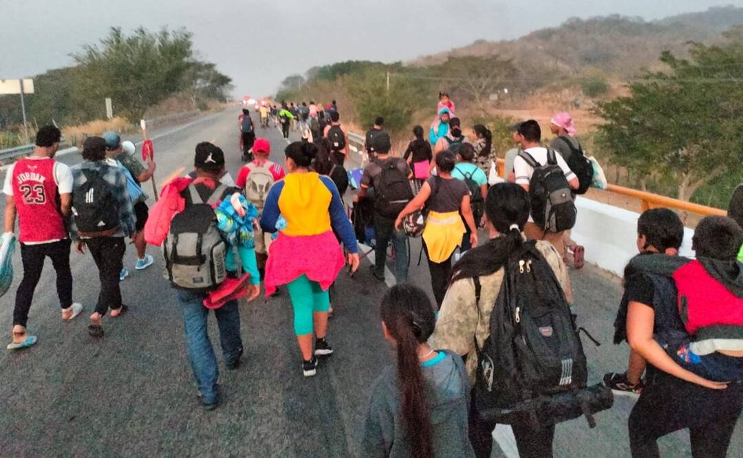 500 migrantes de la caravana “Cristo Vive” que cruza Oaxaca tramitarán visa humanitaria en Acapulco. Foto: Especial