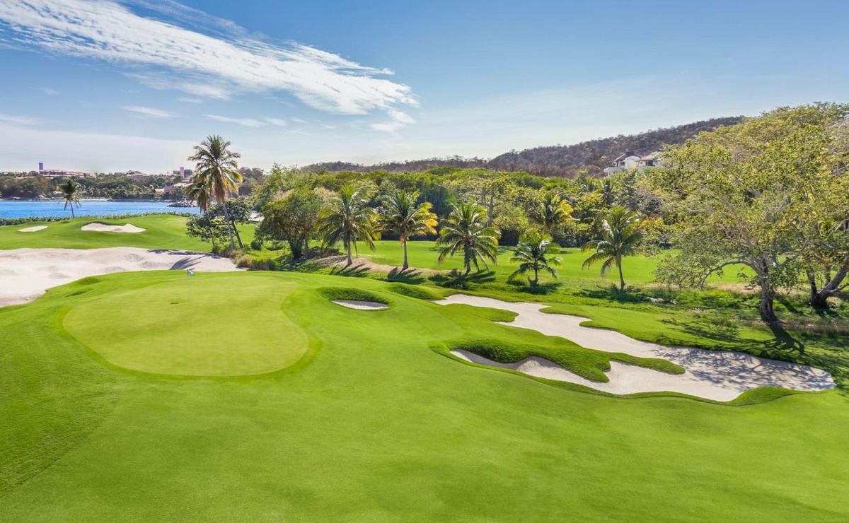 “Ya tienen mucha naturaleza”, dice Salinas Pliego tras amenaza de cerrar campo de golf en Huatulco