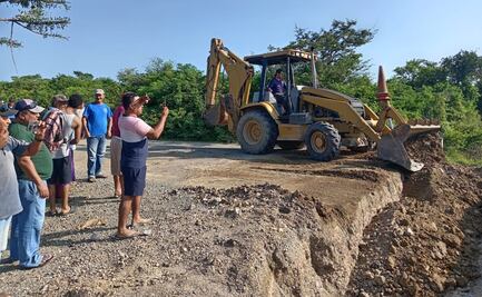 La comunidad de Chicapa de Castro reabre el camino a San Dionisio del Mar, tras acuerdo de paz por disputa agraria