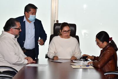 Acepta Congreso de Oaxaca la renuncia de Arturo Peimbert a la fiscalía del estado