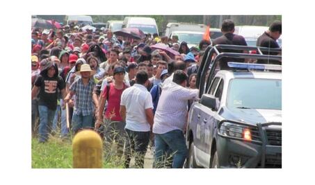 Sale de Tapachula otra caravana migrante hacia EU