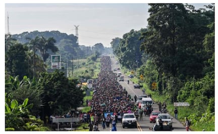 Avanza caravana de hondureños hacia Tapachula