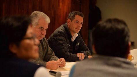 Acuerda gobernador pago inmediato a trabajadores de salud