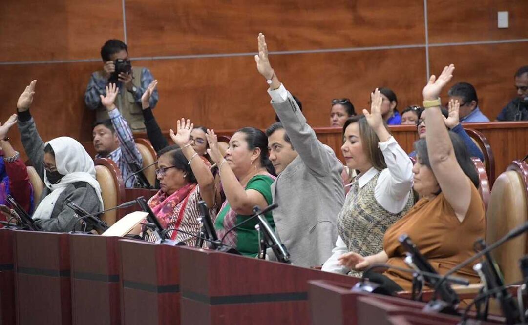 Congreso de Oaxaca pide a Profepa sancionar a Pemex por fuga de amoniaco en el Istmo. Foto: Especial