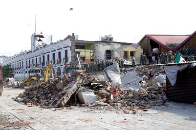 Derriba el sismo un palacio histórico