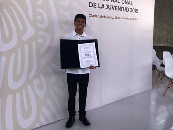 Acusan al edil de Oaxaca de Juárez de discriminar a premio nacional de la juventud