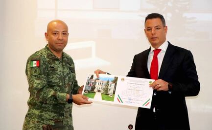 Imparte Murat ponencia sobre política de seguridad en Oaxaca durante foro del Colegio de la Defensa Nacional