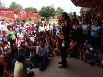 Representación teatral revive historia de la estación del ferrocarril