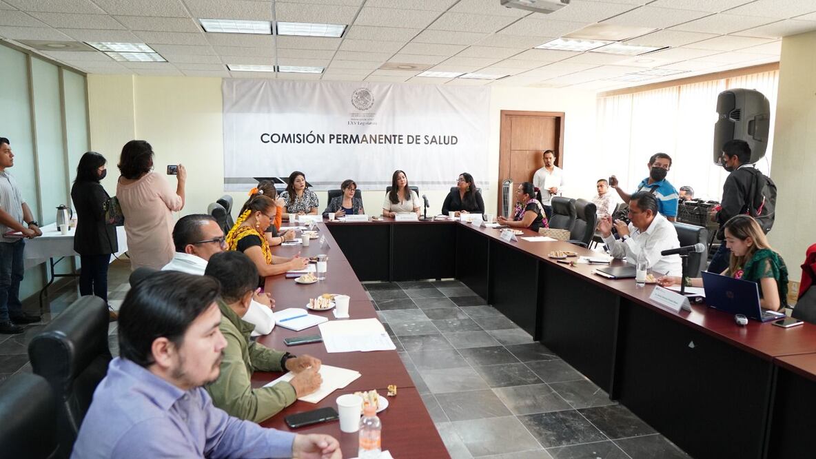Gobiernos pasados dejaron deuda de 13 mil mdp y 43 obras abandonadas en Oaxaca: SSO