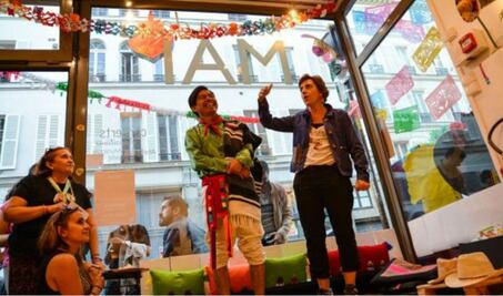 Cultura triqui conquista París con textiles