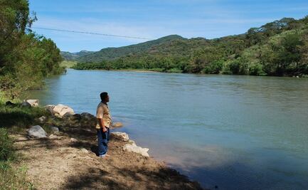 En Oaxaca, reinstala Paso de la Reyna campamento comunitario tras asesinato de defensores del Río Verde