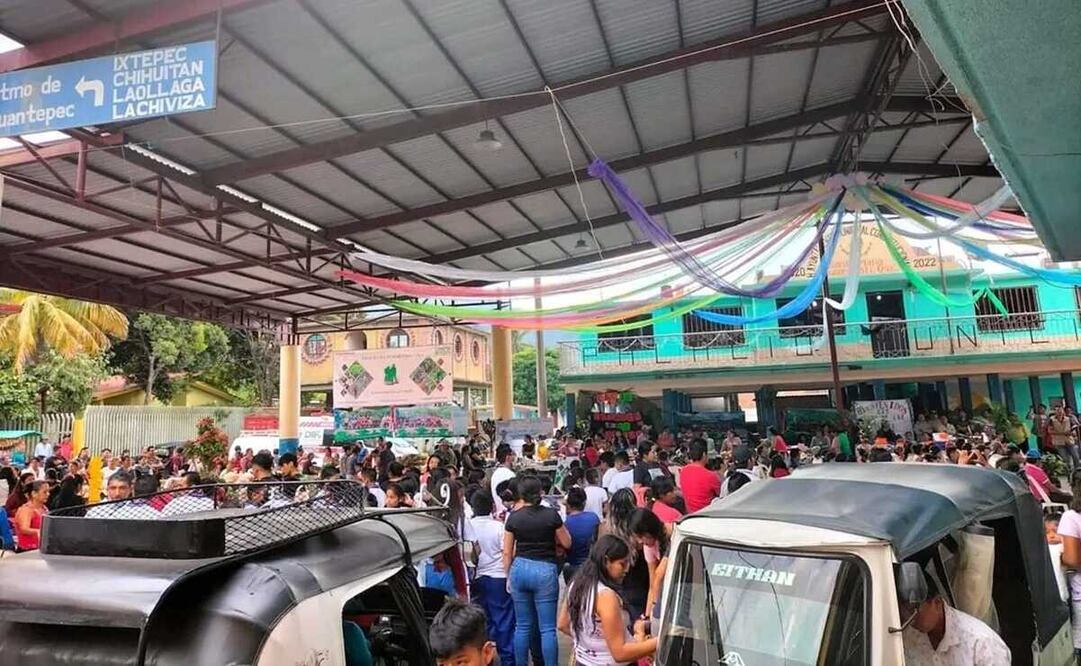 Liberan a exedil y 2 exfuncionarios de Guienagati, Oaxaca, retenidos por fraude de más de un millón. Foto: Especial
