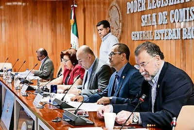 Abren juicio político a ex gobernador de Nayarit