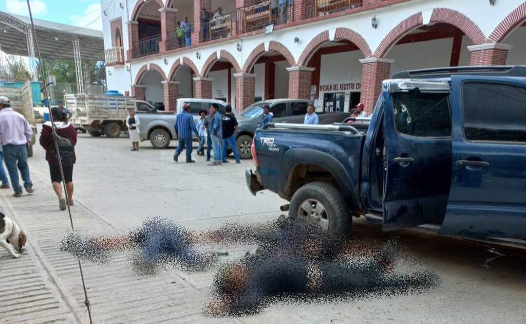 Enfrentamiento deja al menos 5 personas asesinadas en Palacio Municipal de Santiago Amoltepec, Oaxaca. Foto: Especial