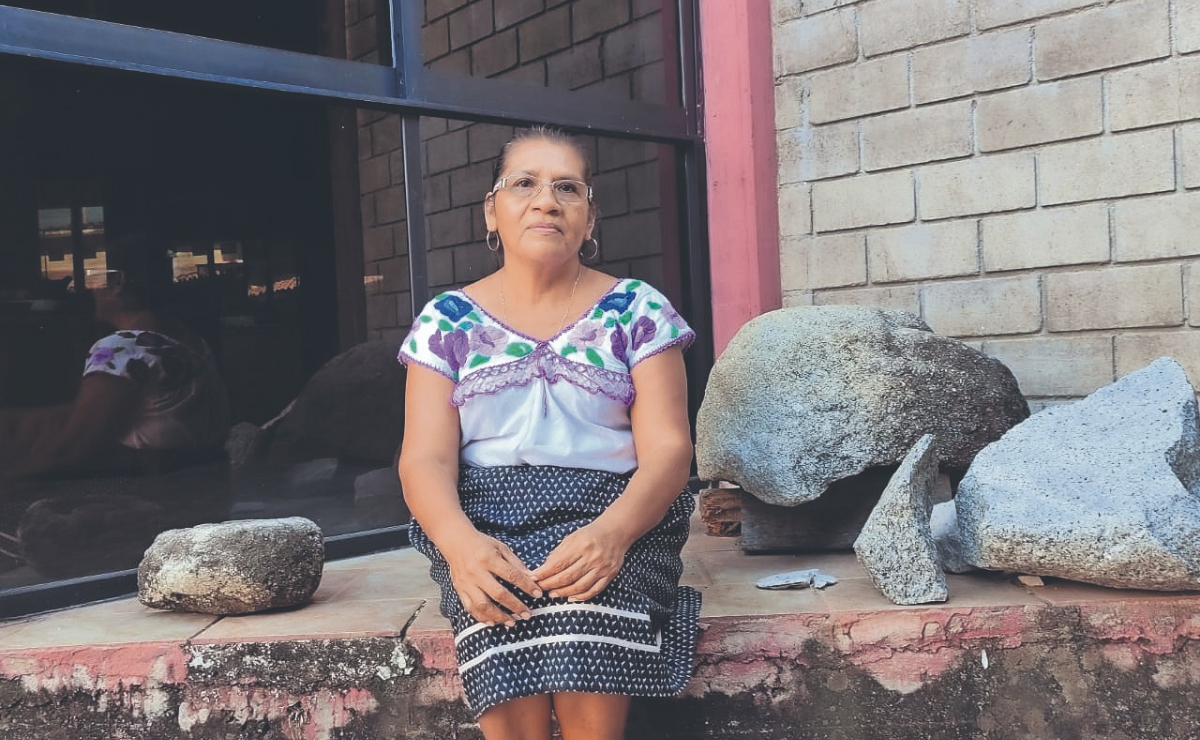 Mujeres de Tututepec, Oaxaca, se resisten a dejar morir el sa'an savi, "la lengua de la lluvia"
