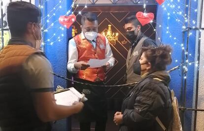 Supervisan aplicación de medidas sanitarias en más de 300 comercios de la ciudad de Oaxaca