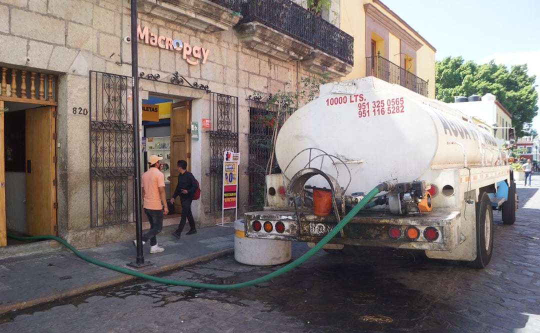 La gentrificación agudiza escasez de agua en la ciudad de Oaxaca; tarda hasta 50 días. Fotos: Edwin Hernández
