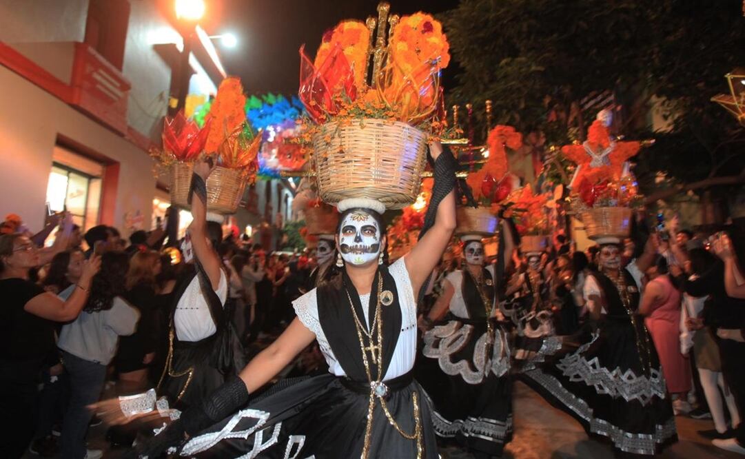 Al gusto del turista: Gentrificación transforma celebraciones de Día de Muertos en Oaxaca. Fotos: Edwin Hernández