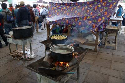 Suspenden venta de alimentos en la vía pública por brote de hepatitis en Miahuatlán