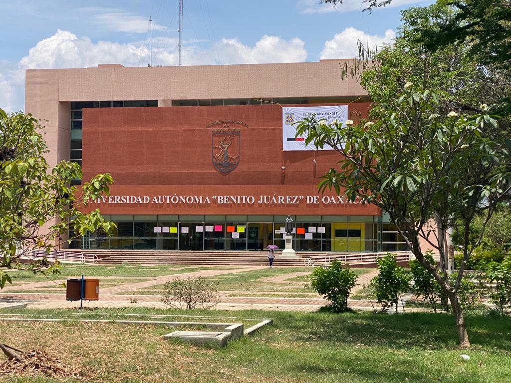 Dejan con cero pesos programa para  evitar quiebra de universidades estatales, incluida la UABJO de Oaxaca. Foto: Fernando Miranda
