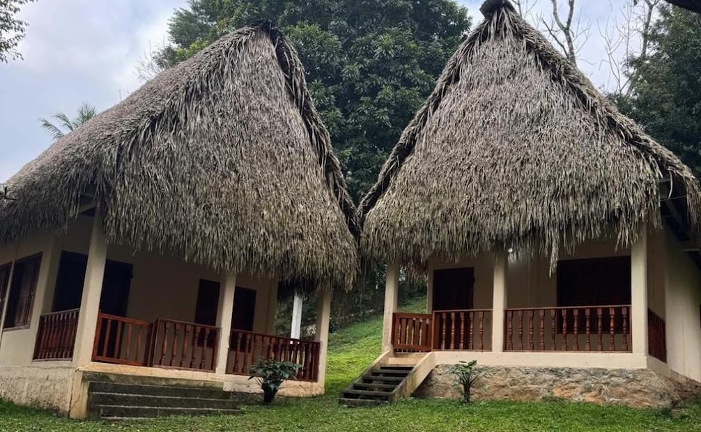 El Balneario Monte Flor, en Oaxaca, cuenta con cabañas para hospedarse. Foto: Fb@Irais Torres