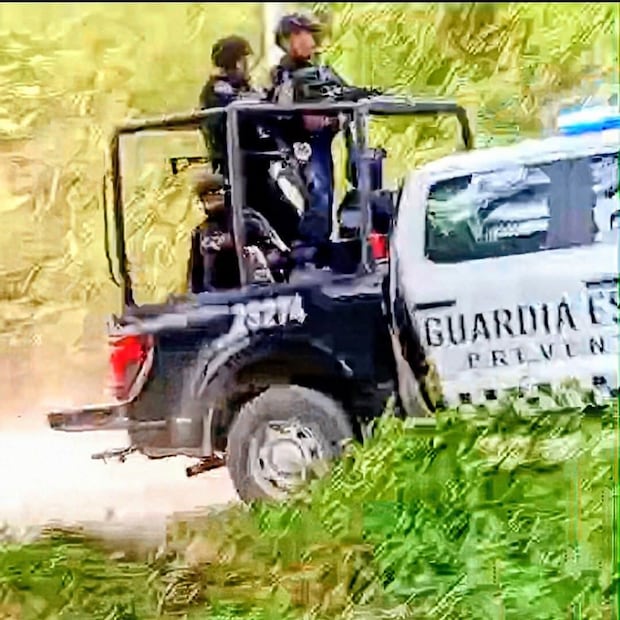 Elementos de seguridad de Chiapas ingresaron a ejidos chiapanecos en territorio oaxaqueño. Foto: Especial.