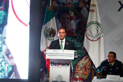 En justicia no puede haber improvisaciones: PGR