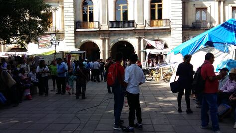 Protesta Antorcha Campesina; exige audiencia con Murat