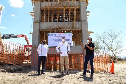 Supervisa Murat sistema de agua potable para 5 mil familias de los Valles Centrales de Oaxaca