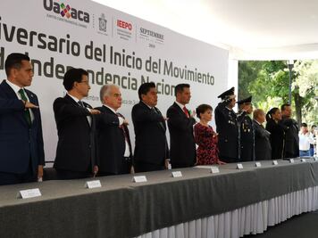 Murat recuerda a heroínas de 1810 y califica de "pandemia" la violencia contra las mujeres