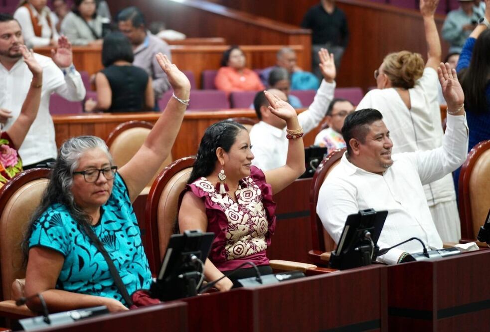 Congreso de Oaxaca aprueba desincorporar del patrimonio estatal y donar al IMSS-Bienestar dos centros de salud