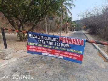 Así lucen los accesos a Huatulco tras la orden de cerrar todas las playas